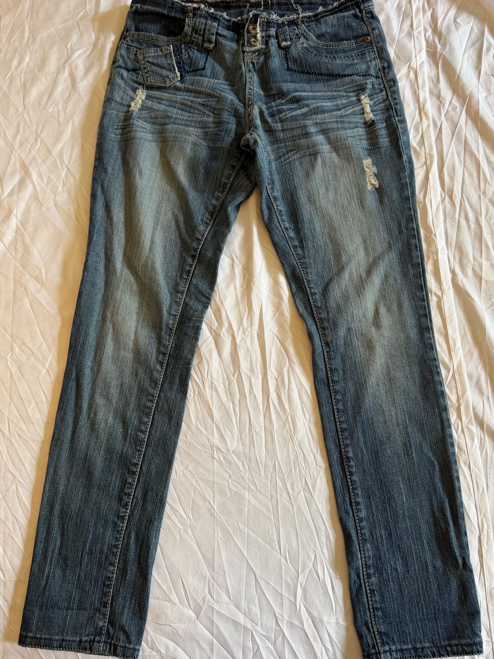 1st Kiss Women’s Straight Leg Jeans in Faded Blue with Light Distressing